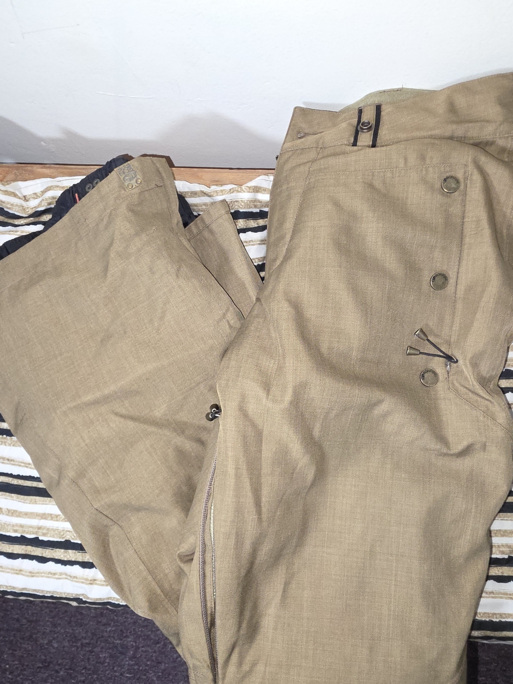 Men's Ski & Snowboard Shell Pants in Tan